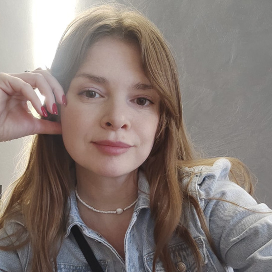 Юля Болдырева 